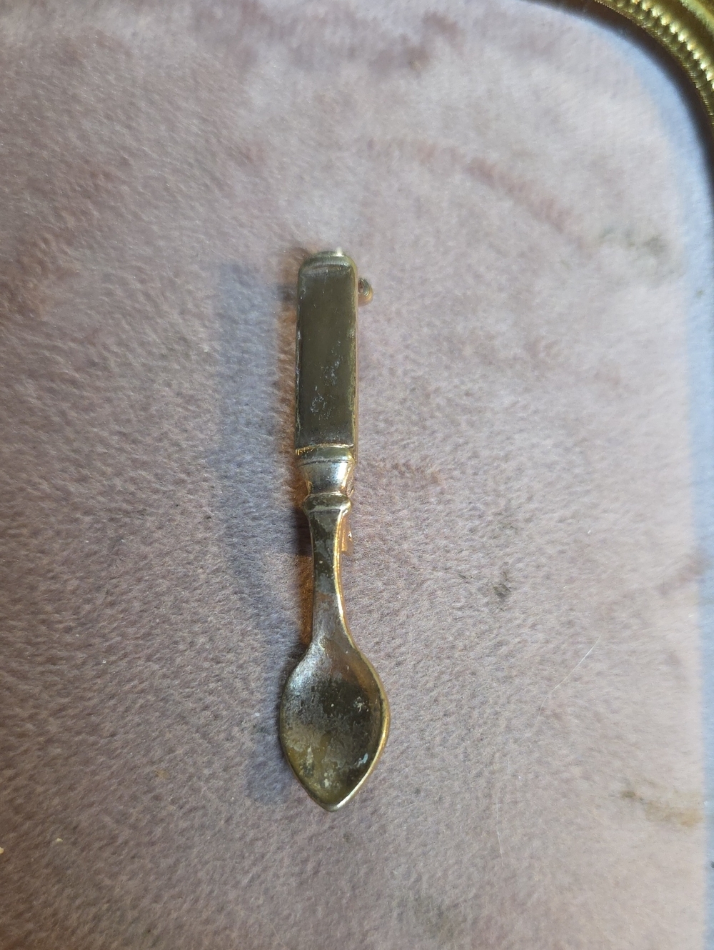 Vintage Gold Tone Miniature Spoon Brooch